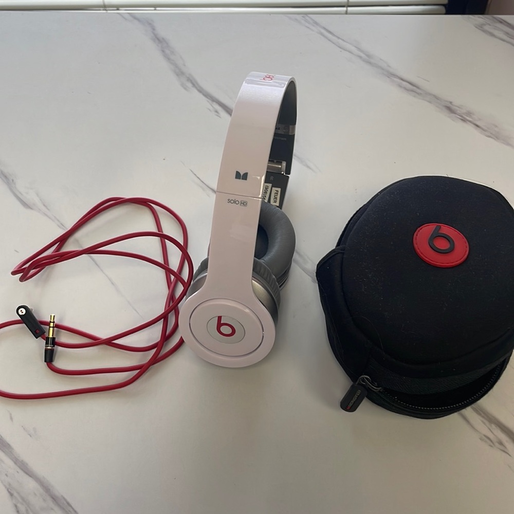 Beats Solo HD Headphones